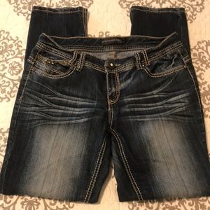 Twentyone Black Curvy Low Rise